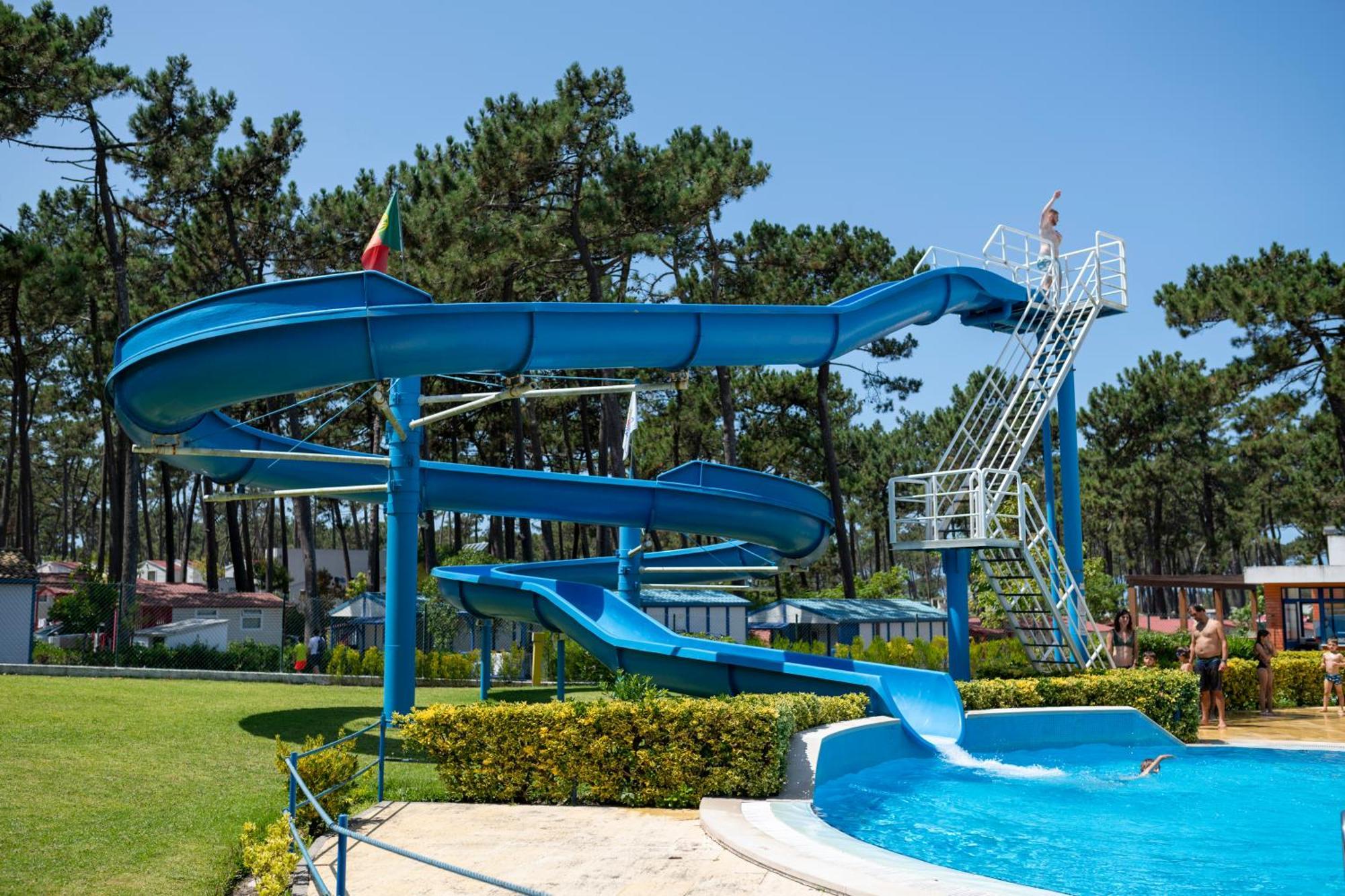 Parque De Campismo Orbitur Sao Pedro De Moel Hotel Bagian luar foto