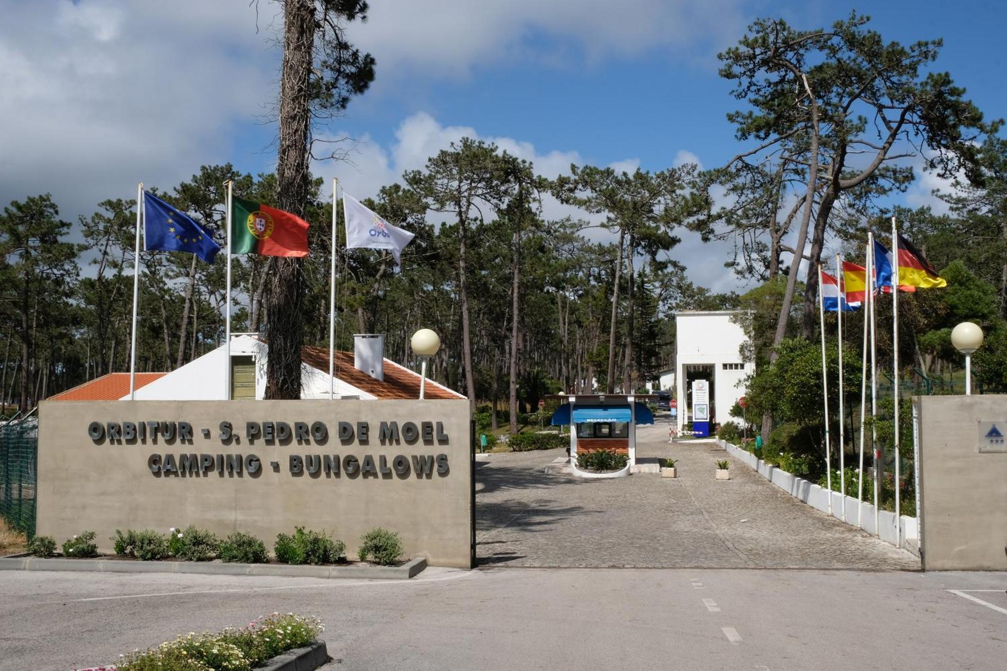 Parque De Campismo Orbitur Sao Pedro De Moel Hotel Bagian luar foto