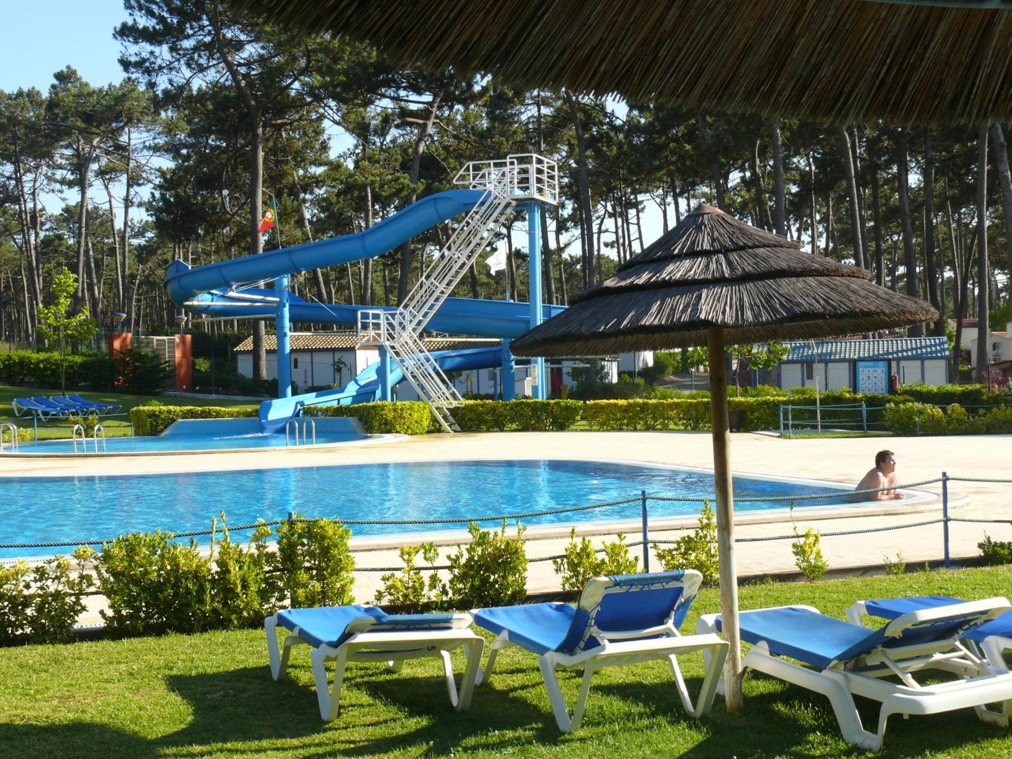 Parque De Campismo Orbitur Sao Pedro De Moel Hotel Bagian luar foto