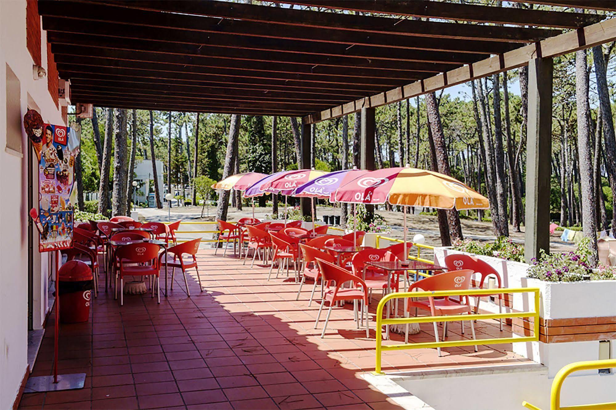 Parque De Campismo Orbitur Sao Pedro De Moel Hotel Bagian luar foto